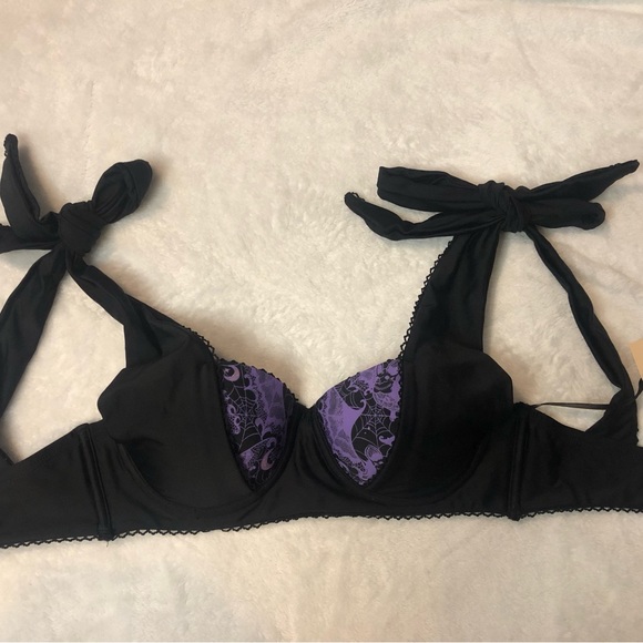 NWT Unique Vintage Purple Lacy Bats Totally Tied Up Swim Top - Picture 2 of 5